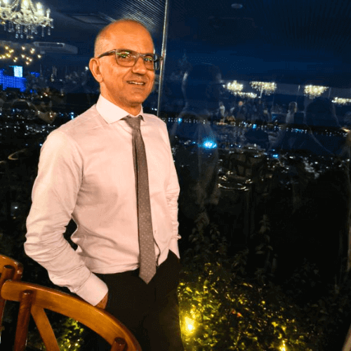 Dr. Vilmar de Oliveira - Fisioterapeuta especialista em Traumato-Ortopedia e Neurologia